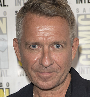 Sean Pertwee